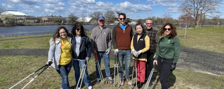 HUECU employees join the 23rd Annual Earth Day Charles River Cleanup hosted by the Charles River Conservancy